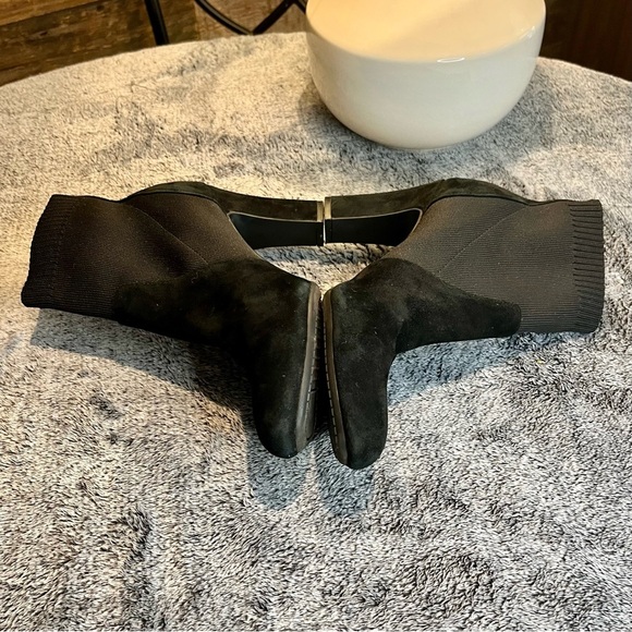 AEROSOLES Ladies Ankle Boot - Picture 6 of 8